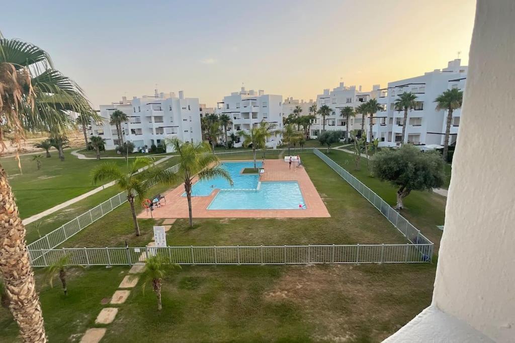 Apartamento En Resort De Golf Torre-Pacheco Luaran gambar